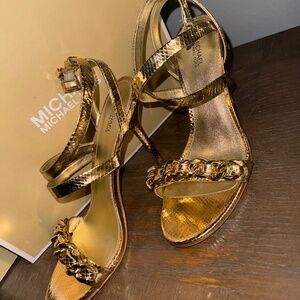 Michael Kors- Asha Sandal Metallic Leather-Pale Gold- New- 8.5